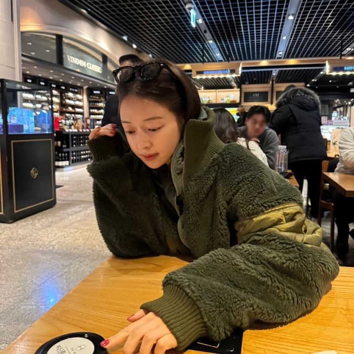 New Korean style winter coat with lamb wool trim Jacket K010621