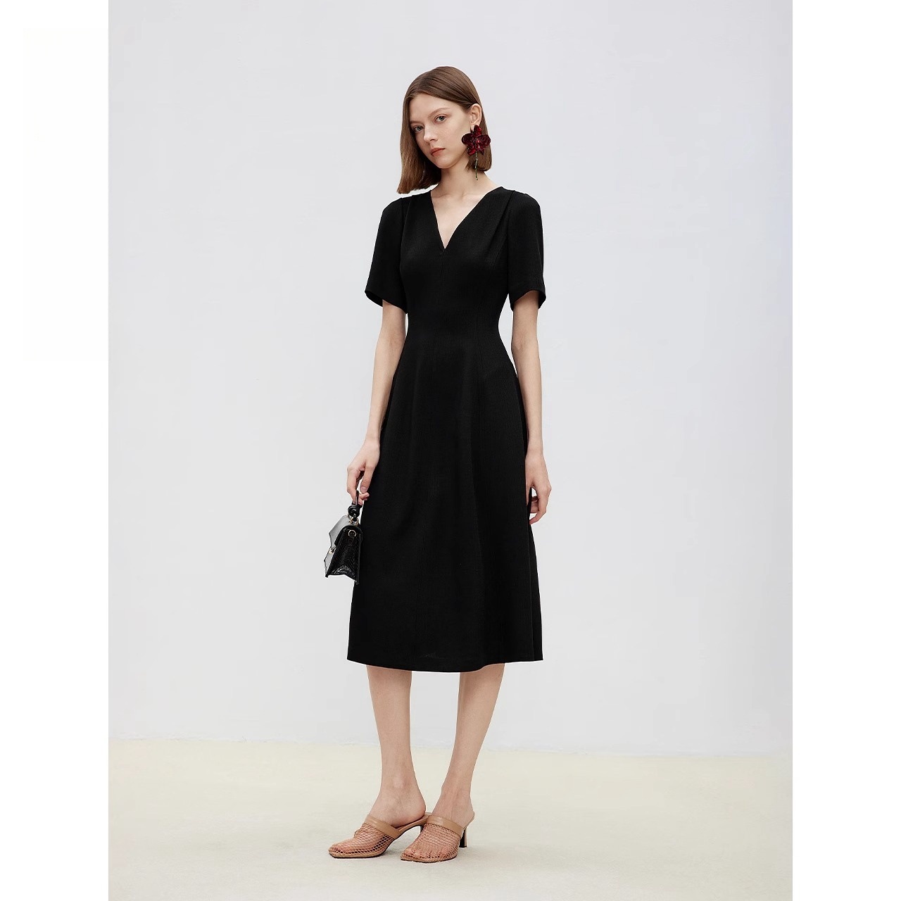 New French-style fitted black A-line One piece dress K25120908