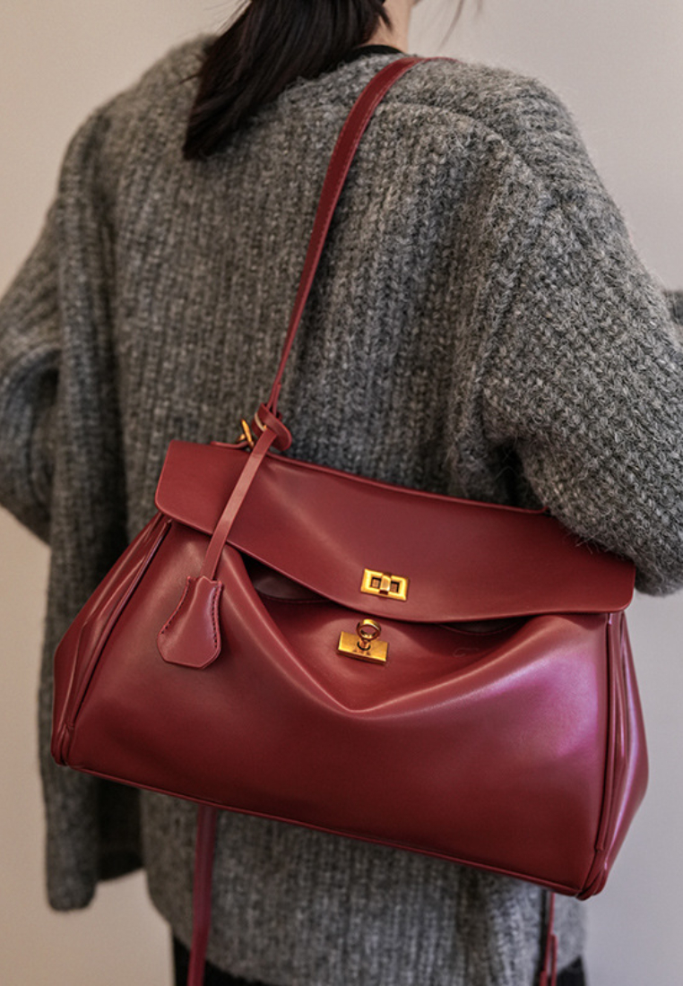 New Classic Women Sling Bag K122302