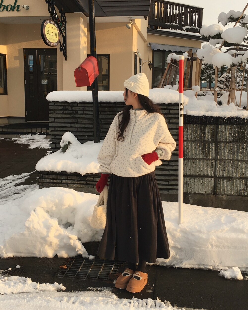 Korean trendy floral fleece sweatshirt for women K010622