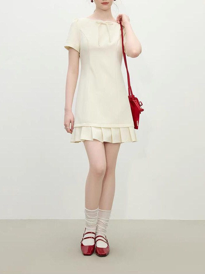 Chic bow neck pleated hem short sleeve mini dress K26051206