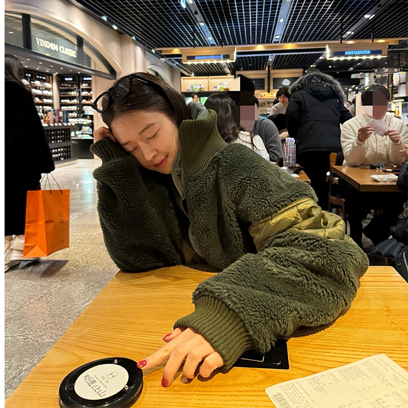 New Korean style winter coat with lamb wool trim Jacket K010621