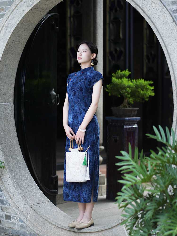 2026 New Style Elegant Black Irregular Cheongsam Dress CA25121501BK