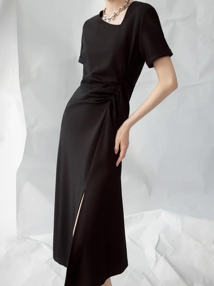 Minimalist side slit casual midi dress K26051203