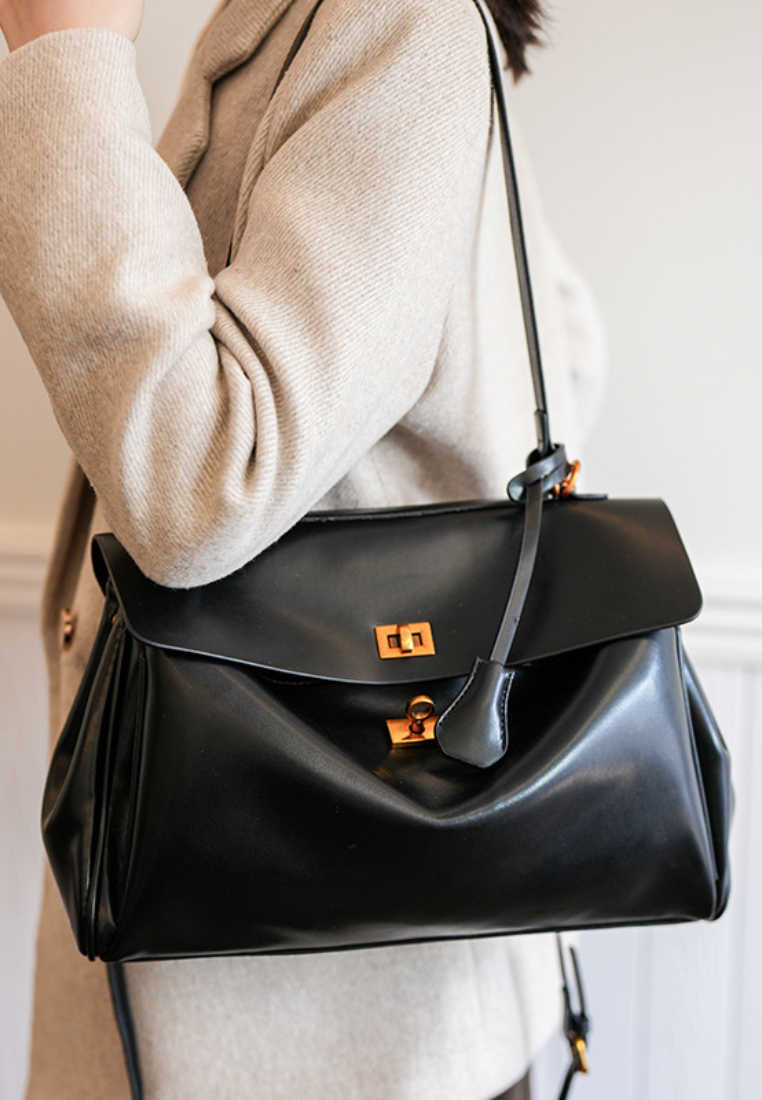 New Classic Women Sling Bag K122302