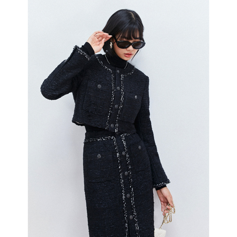 Elegant short jacket and skirt Tweed set for women K122907