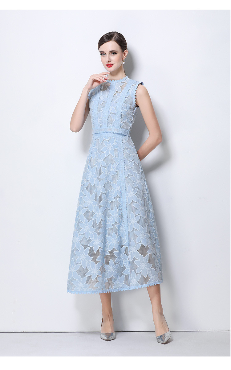 Elegant Lace Crop Top And Skirt Set Sleeveless Floral Embroidery Cocktail Dress K26032402