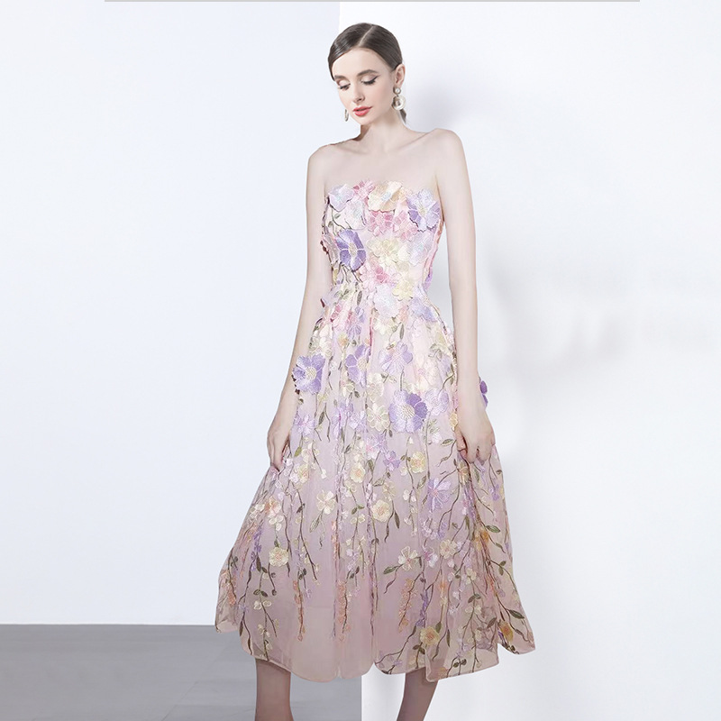 New S/S French-style floral dress embroidered strapless Party dress K26011201
