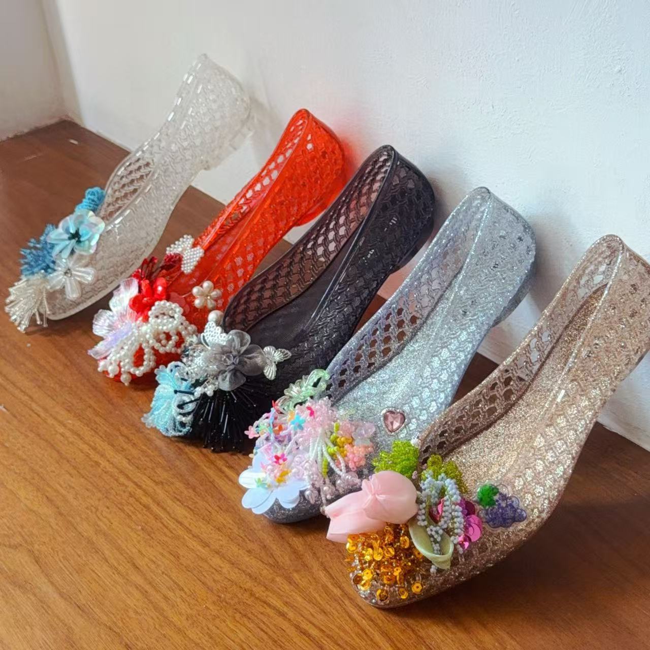 Handmade Beaded Floral Decor Hollow Jelly Flat Shoes K26061701