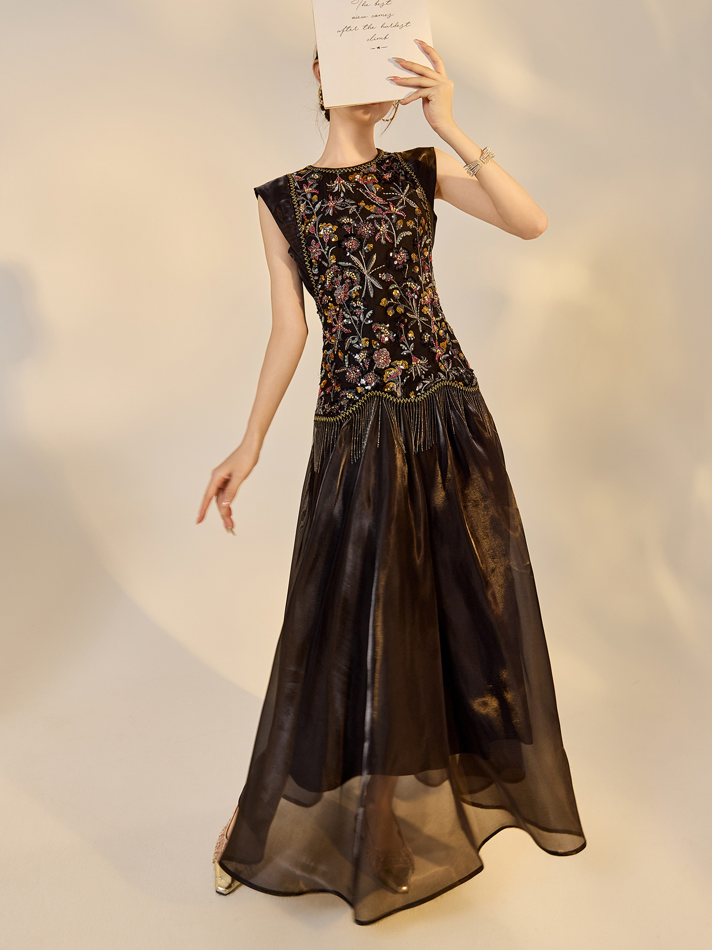 Exquisitely Sequined Tassel Embroidered Vest Set CA25121516BK