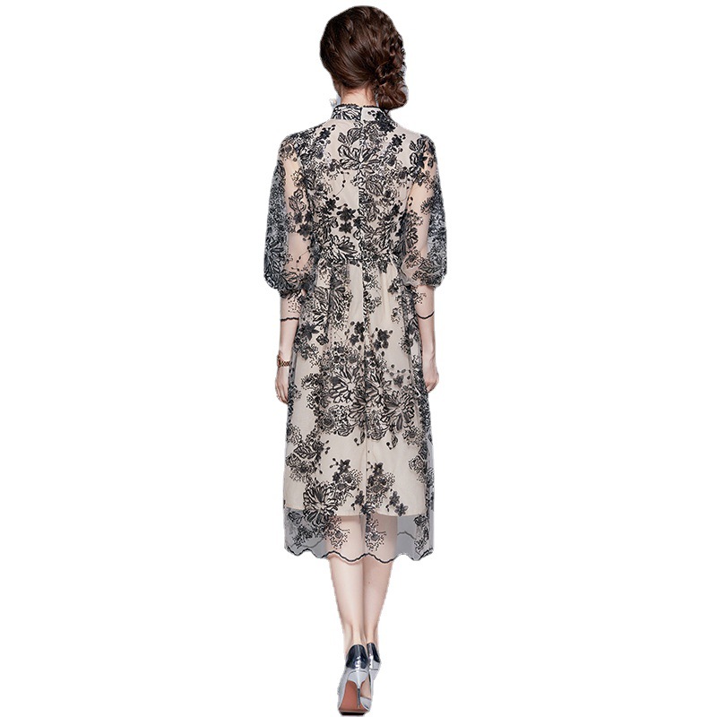 New S/S Elegant embroidered floral mesh Women Dress K26011211