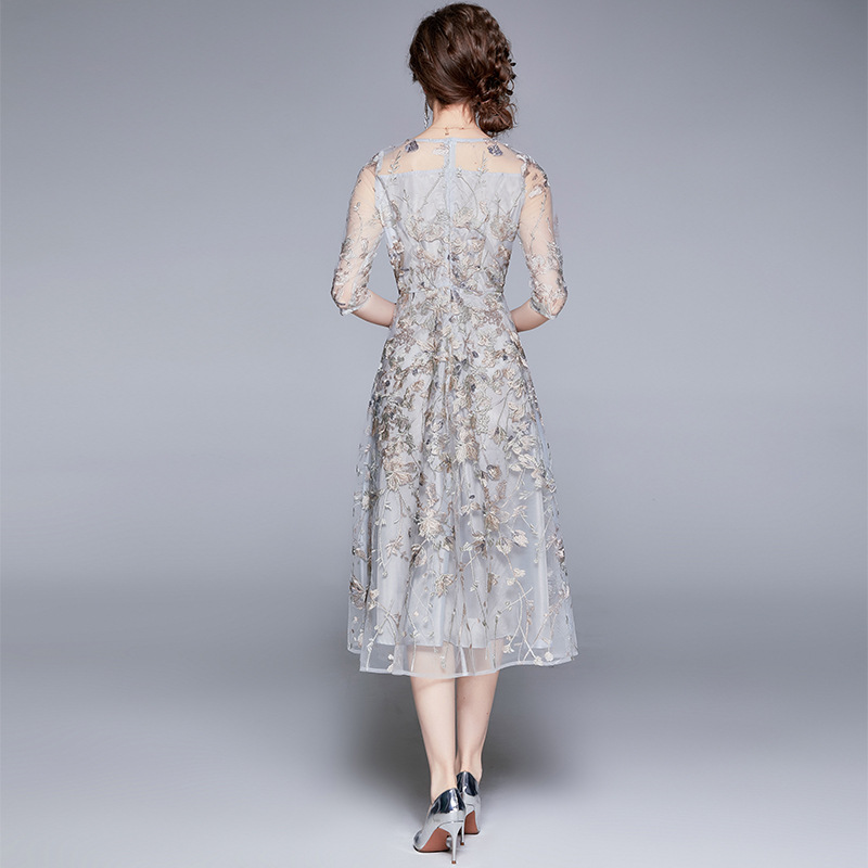 New Elegant lace floral embroidery French-style women dress K26011302