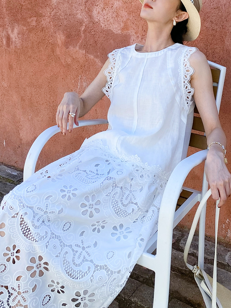 Chic Style Sleeveless Eyelet Embroidery Linen Blend Maxi Dress K26050510