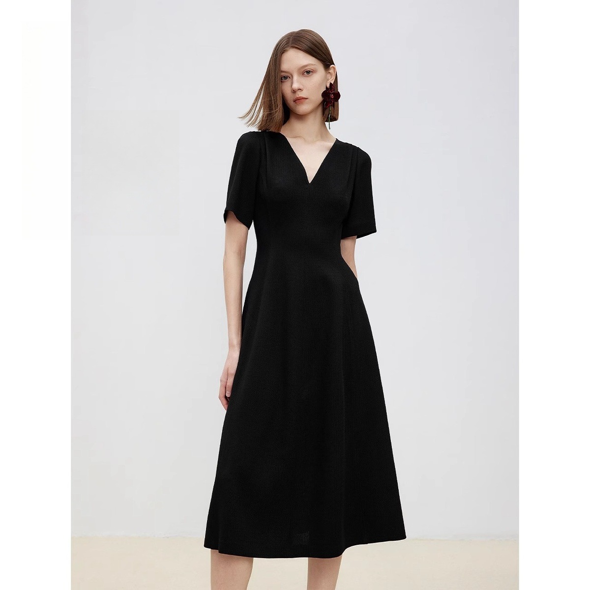 New French-style fitted black A-line One piece dress K25120908