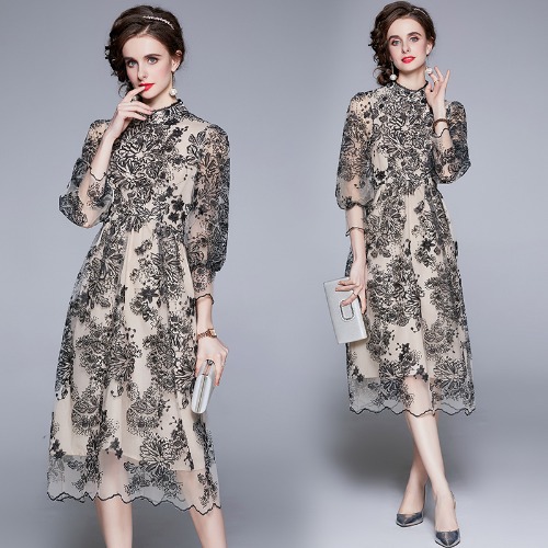 New S/S Elegant embroidered floral mesh Women Dress K26011211