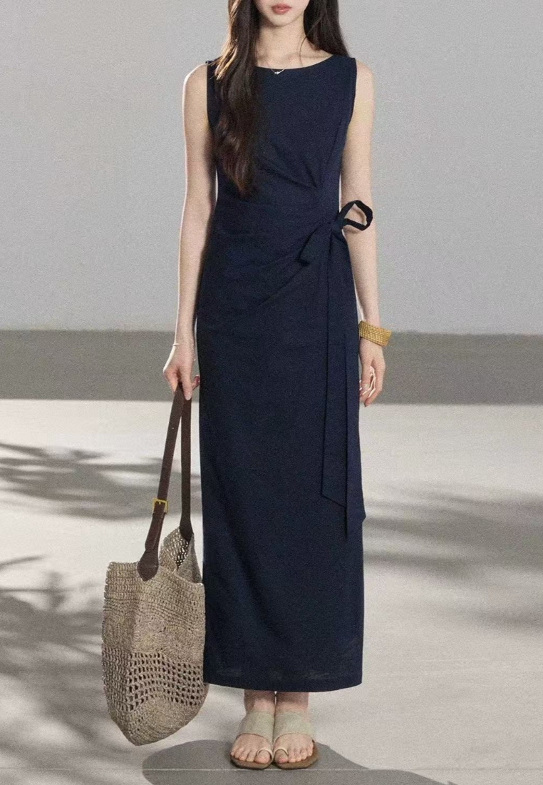 Elegant tie waist sleeveless linen maxi dress K26051205