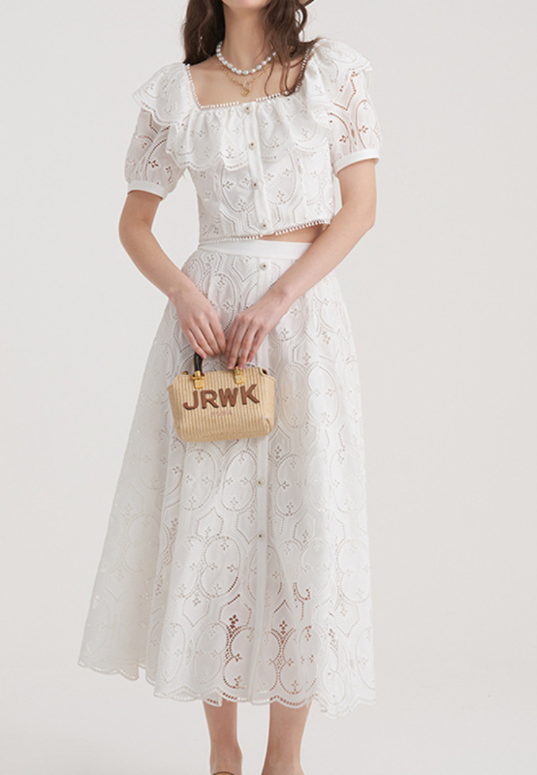 Romantic lace cropped top and midi skirt two piece set K26051304
