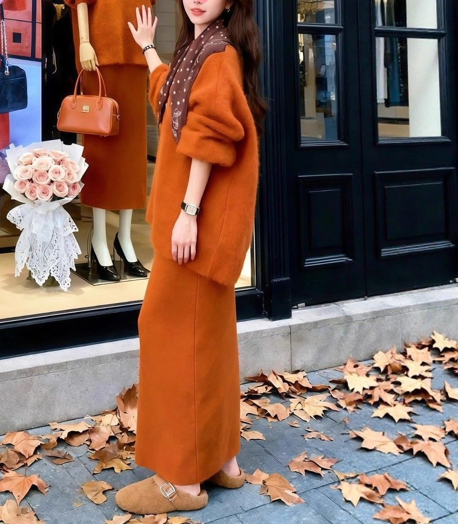 New Elegant loose-fitting  soft knit top and skirt set for women K010602