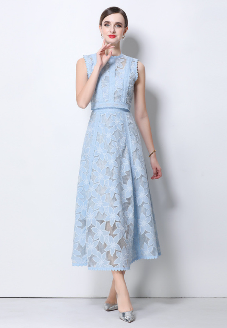 Elegant Lace Crop Top And Skirt Set Sleeveless Floral Embroidery Cocktail Dress K26032402