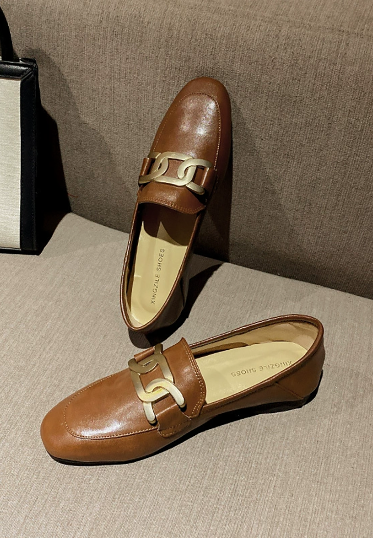 Retro British style slip-on round toe flat leather shoes CA25021348BW