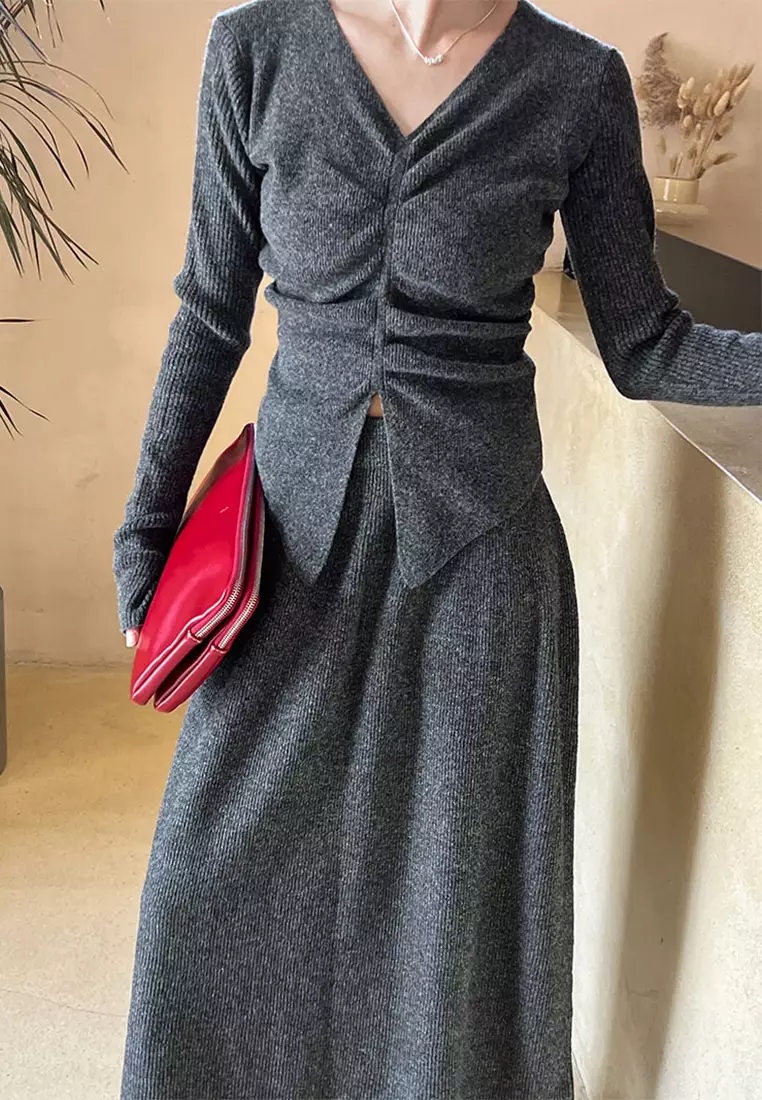 New slim fit pleated top knitted skirt set CA24092353BK