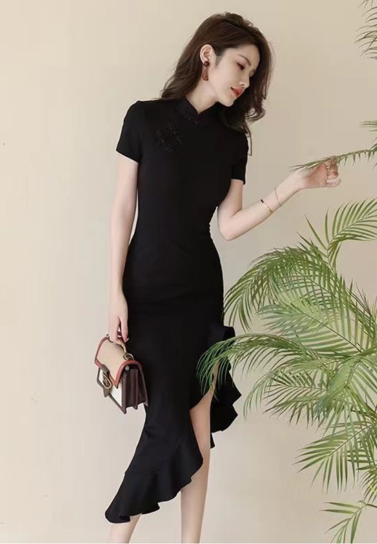 2026 New Style Elegant Black Irregular cheongsam Dress CA25121501BK