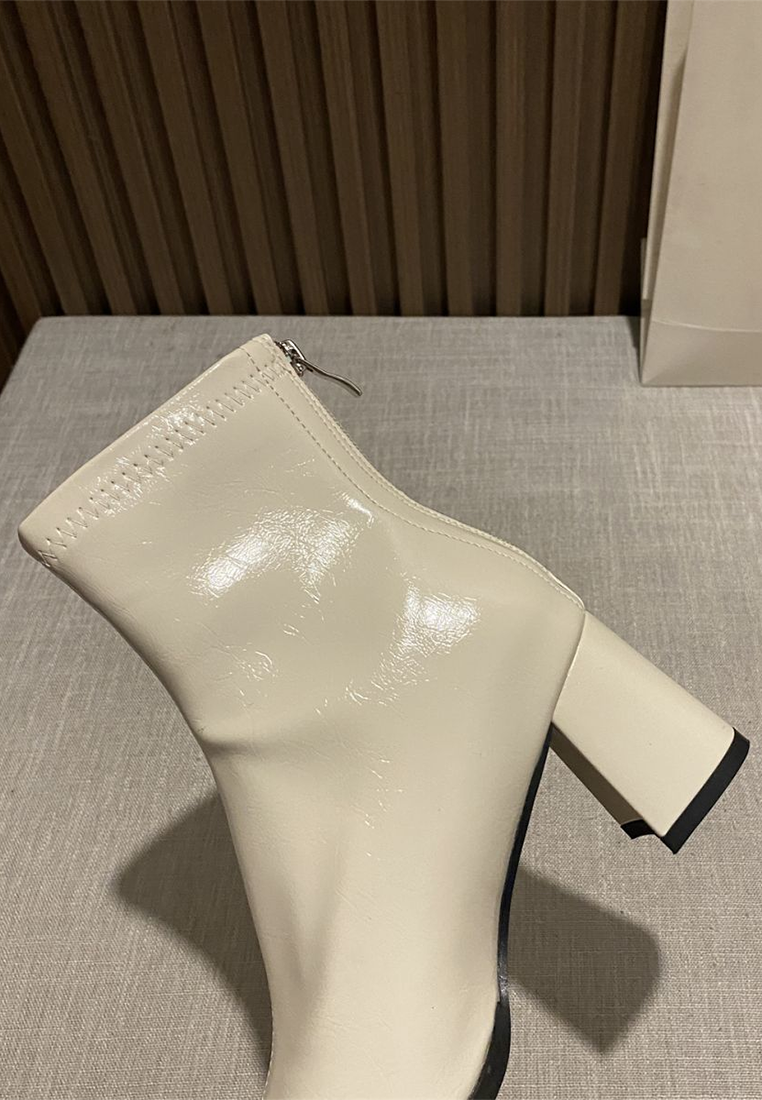 Korean Pointed Toe Zippered High-Heeled Ankle Boots CA25090201BK