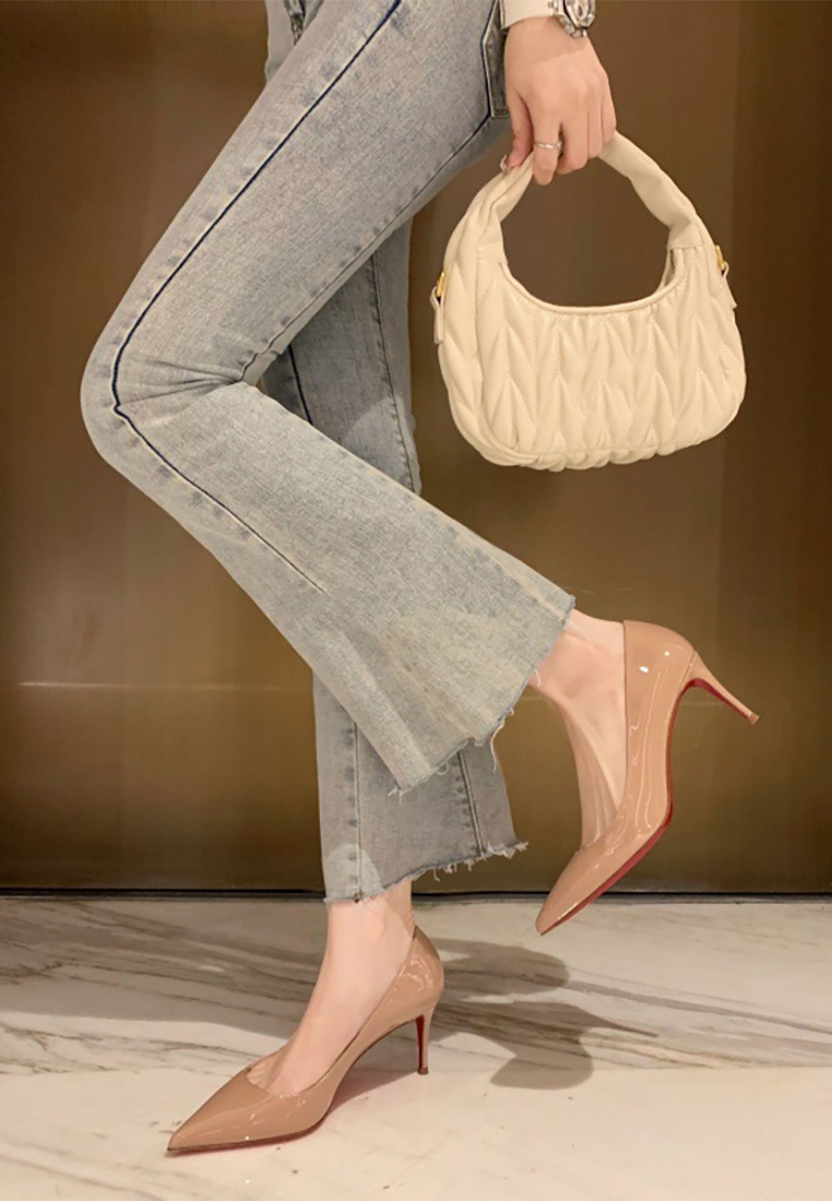 New pointed shallow high heels CA25030321BE