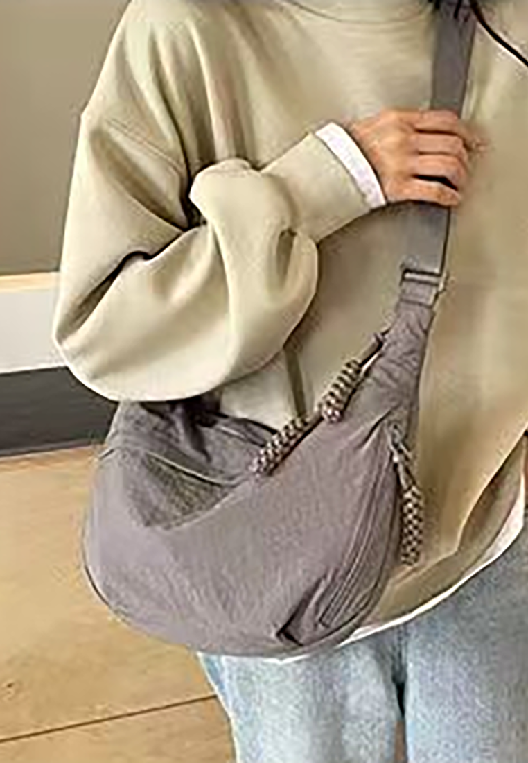 Casual versatile ins nylon diagonal cross bag CA25030310BK