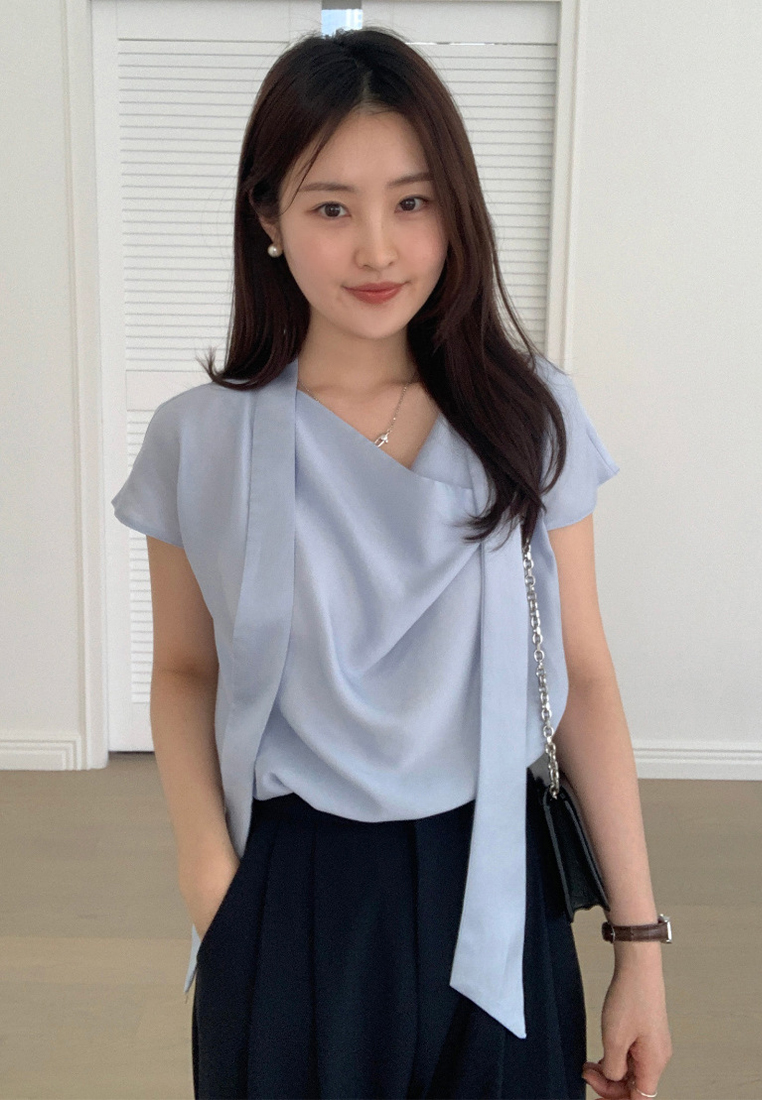 New Elegant Ribbon Loose Satin Top CA25042910BL