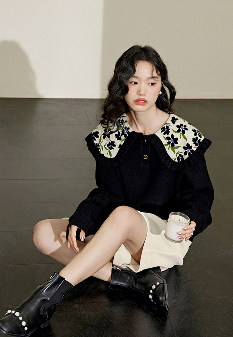 Floral large lapel sweater for women black knitted sweater CA120410