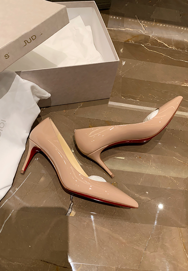 New pointed shallow high heels CA25030321BE