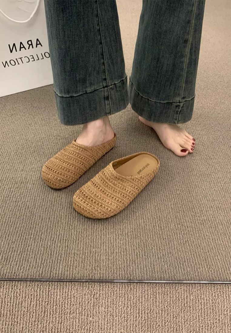 Hand-woven hollow half slippers CA25042310BW