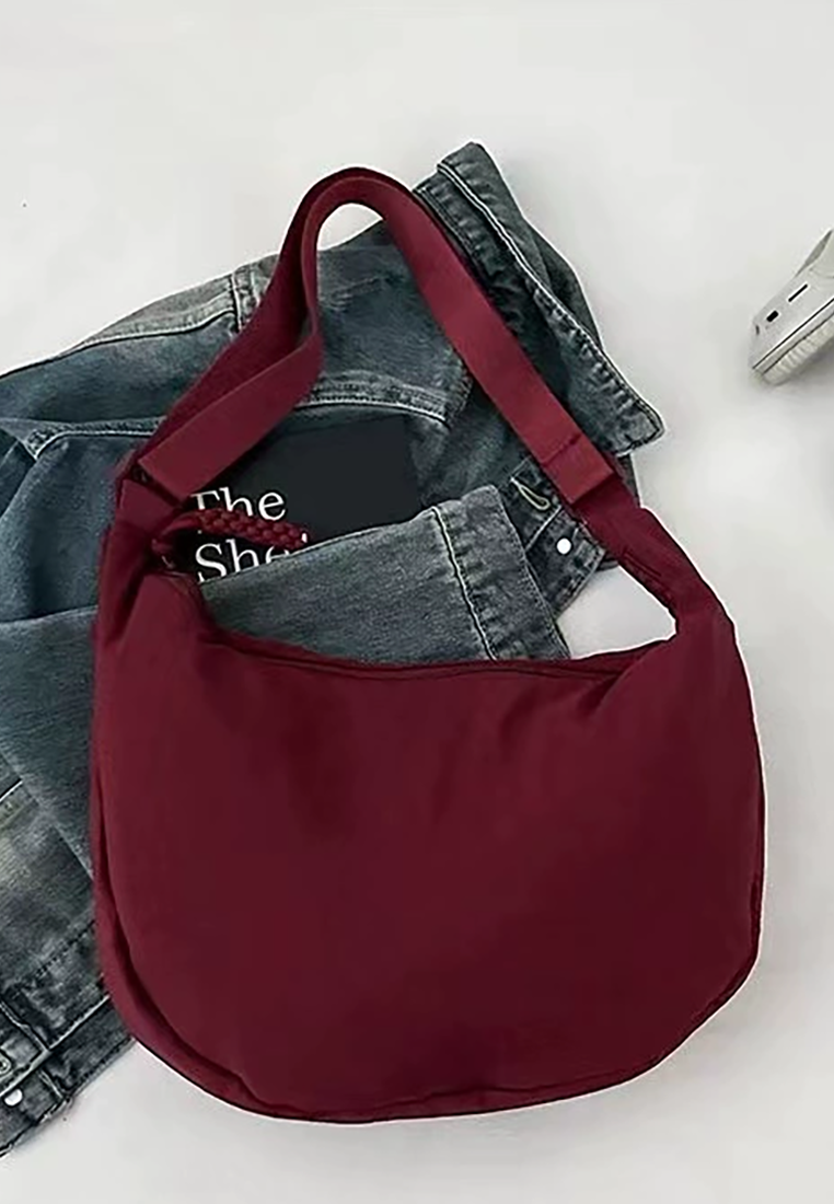 Casual versatile ins nylon diagonal cross bag CA25030310BK