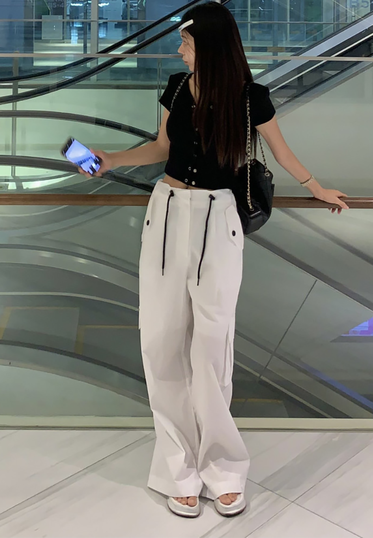 2025 Spring Large Pocket Drawstring Wide Leg Straight Pants CA25022411BL