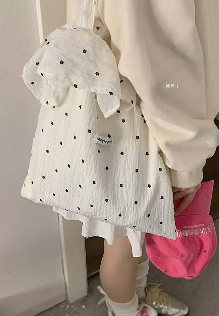 2025 New Girl's Lotus Leaf Edge Tote Bag CA25030311W