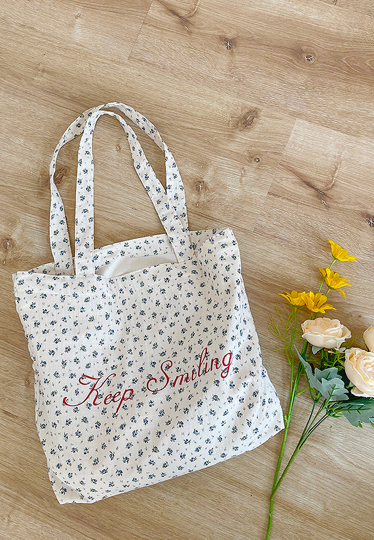 2024 New French Single Shoulder Canvas Bag CA24032311BE