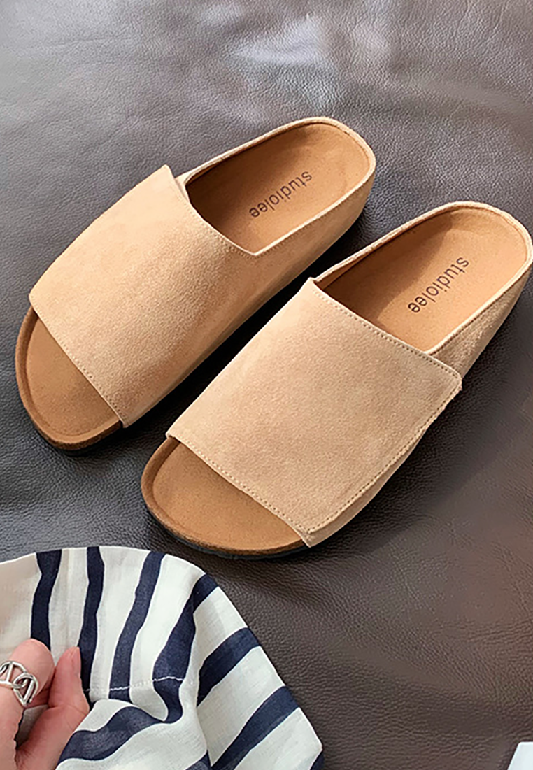 New round toe wide flat bottom open toe slippers CA25042311KI