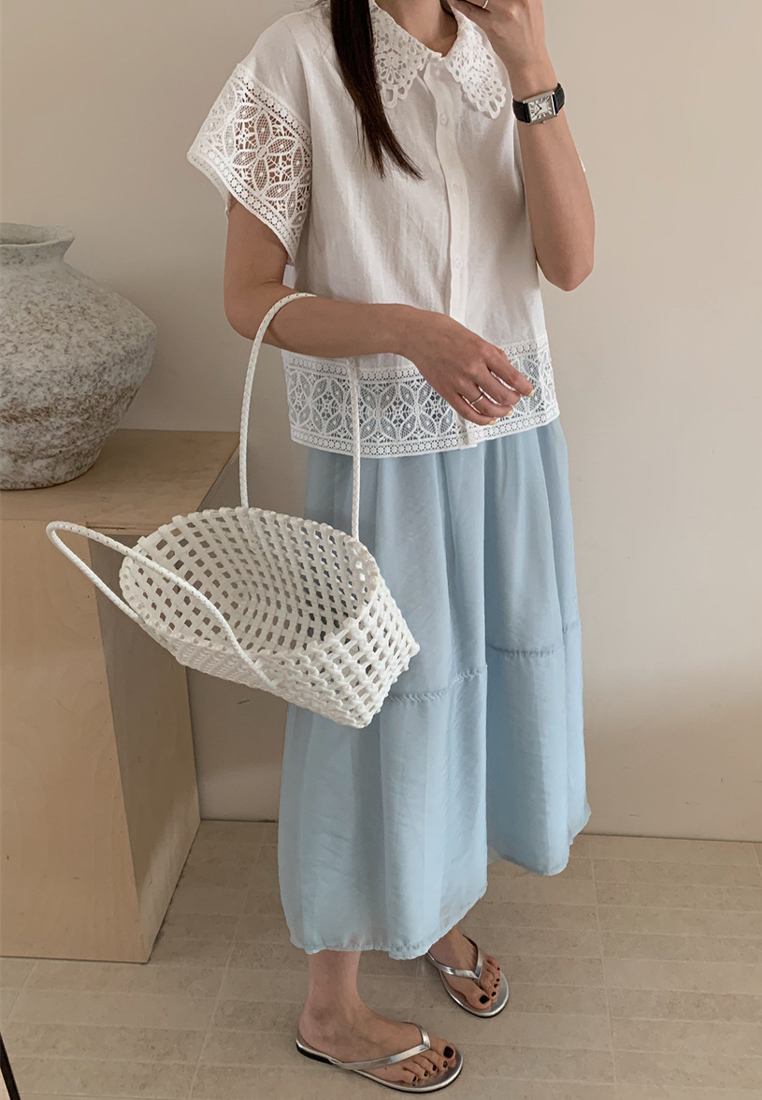 Korean version gentle lace and lace top CA25042912BK