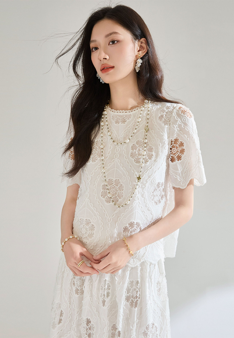 Summer new hollow embroidery short lace top + skirt set CA25052912W