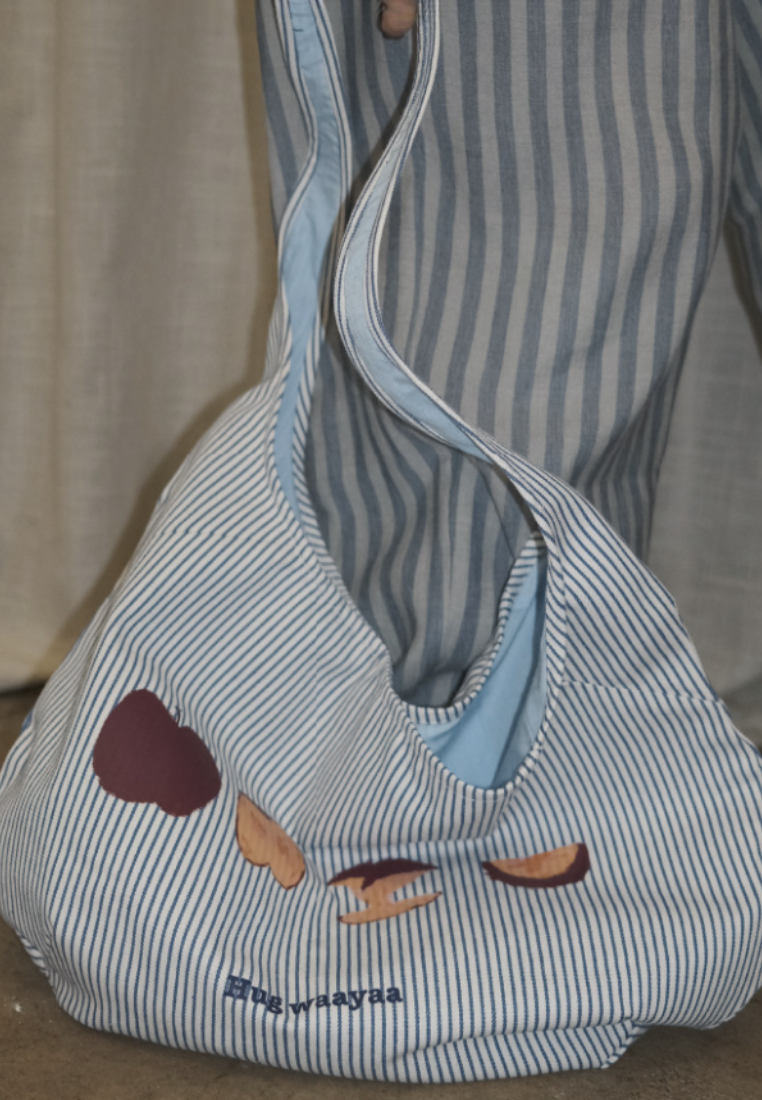 Cartoon Print Striped Canvas Bag Daily Commute Large Tote Bag K26041403