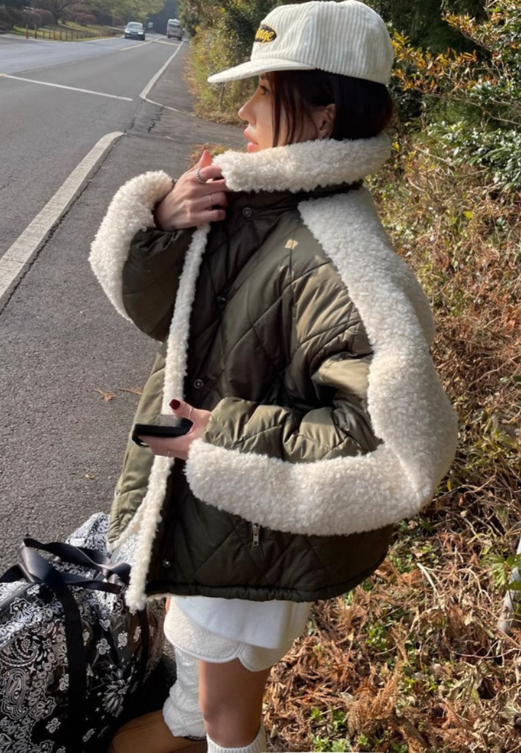 Retro-style lapel color-blocked warm cotton coat CA25102013GR