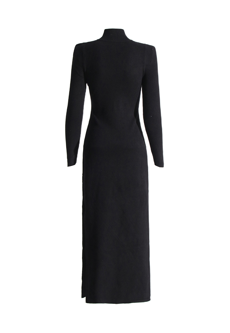 New round neck slim fit long sleeved dress CA242111914BK