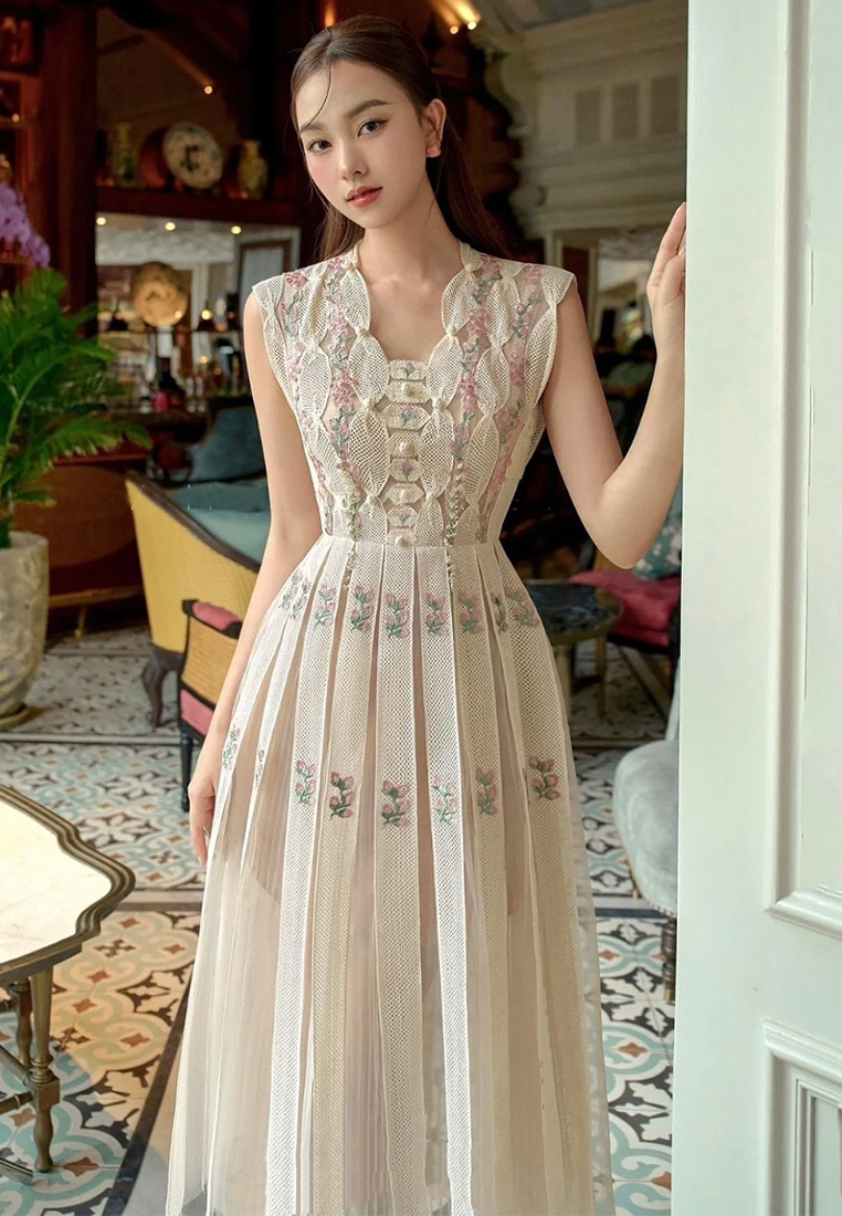 2024 Spring Dress V-neck Sleeveless Sweet Fragmented Flower Women's Wear CA4021917BE