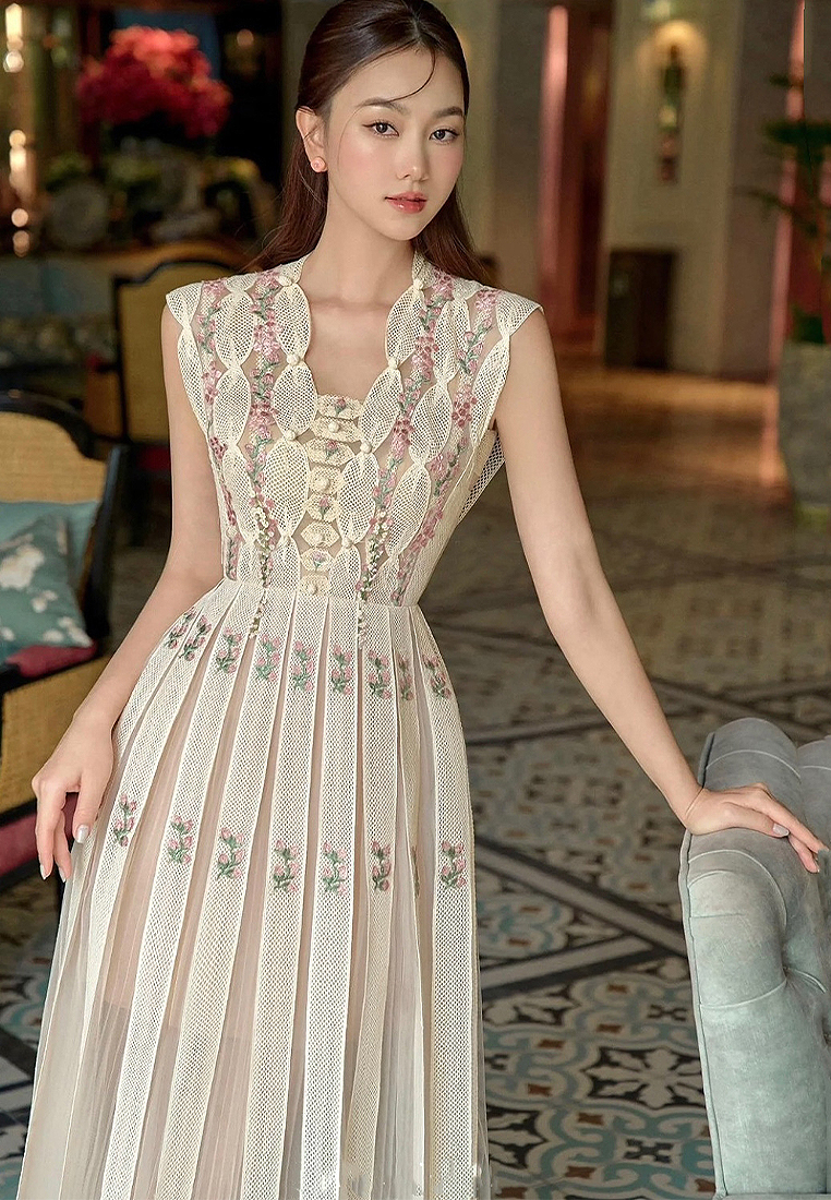 2024 Spring Dress V-neck Sleeveless Sweet Fragmented Flower Women's Wear CA4021917BE