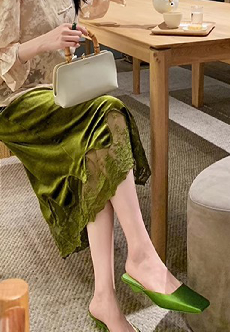 Summer new French square toe shallow satin triangle heel sandals CA225042216GR