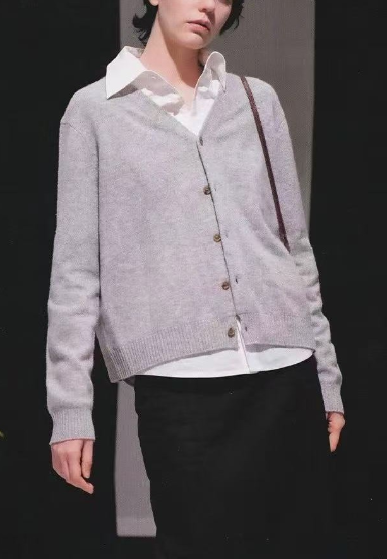 Wool crew neck knitted grey vest CA25110317MT