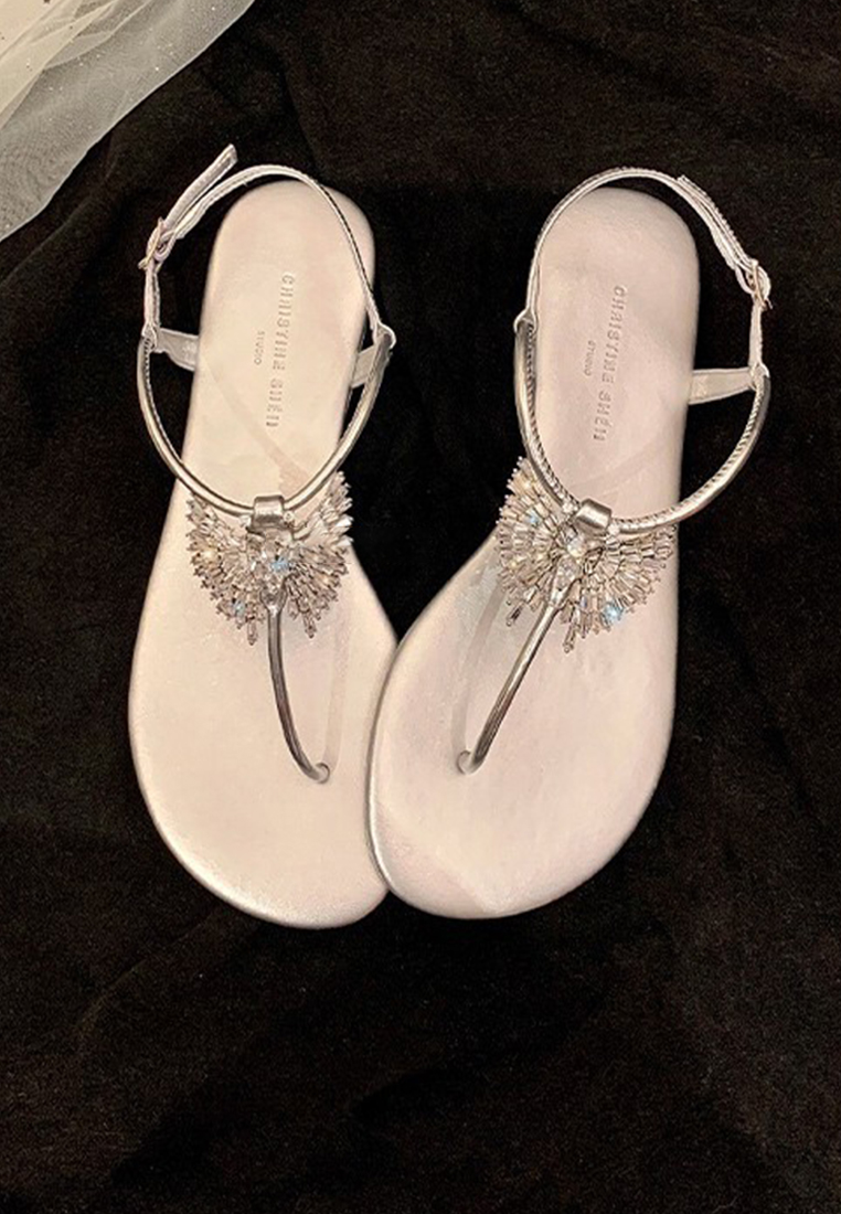 Rhinestone butterfly buckle clip-toe flat sandals CA225042218BK