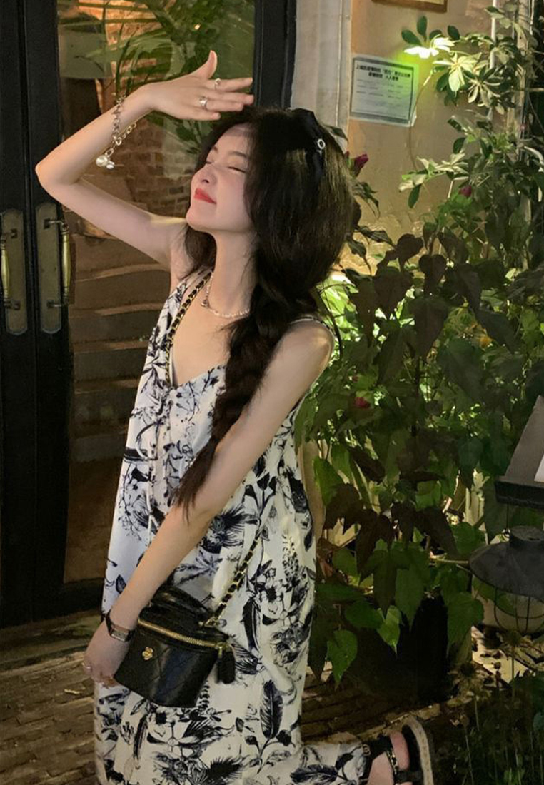 French V-neck printed slip dress CA24030719