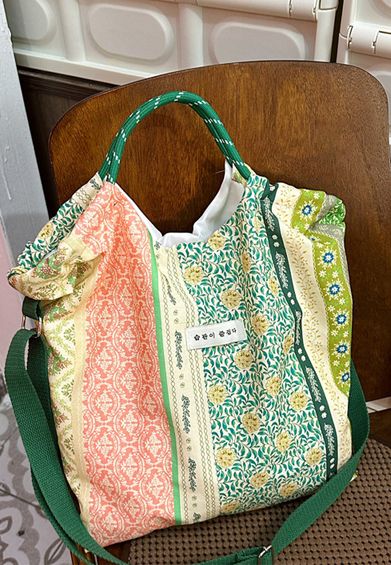 2024 New Large Capacity Fragmented Flower Shoulder Totes CA24032319GR